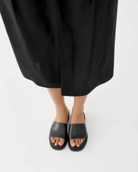 Sandalias Connie