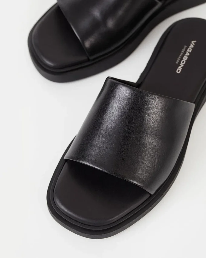Sandalias Connie